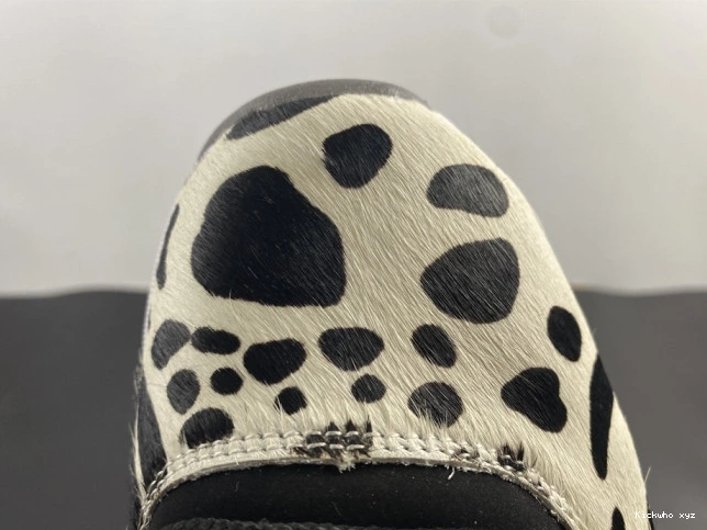 INSTINCT AIR ANIMAL 11 JORDAN AR0715-010 0719